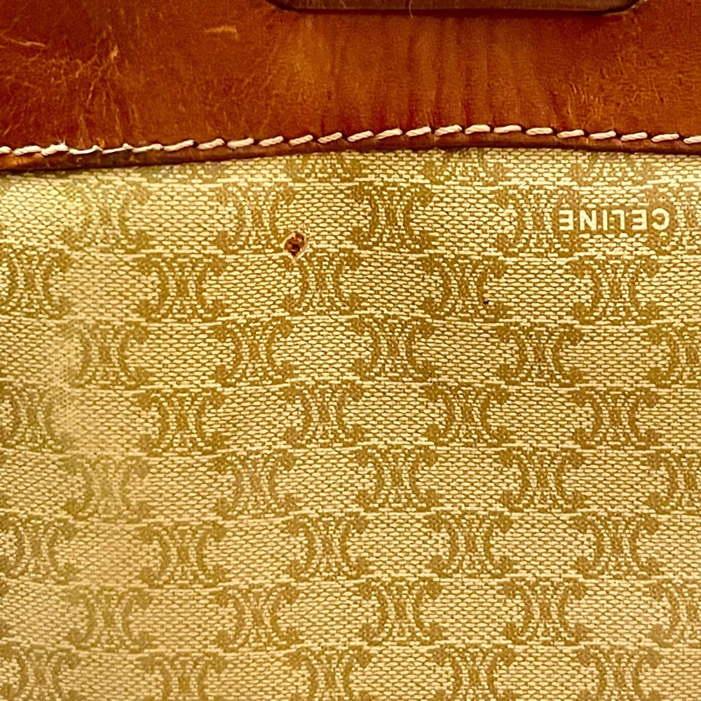 CELINE SAC SEAU Leather Bag - Picture 3 of 12